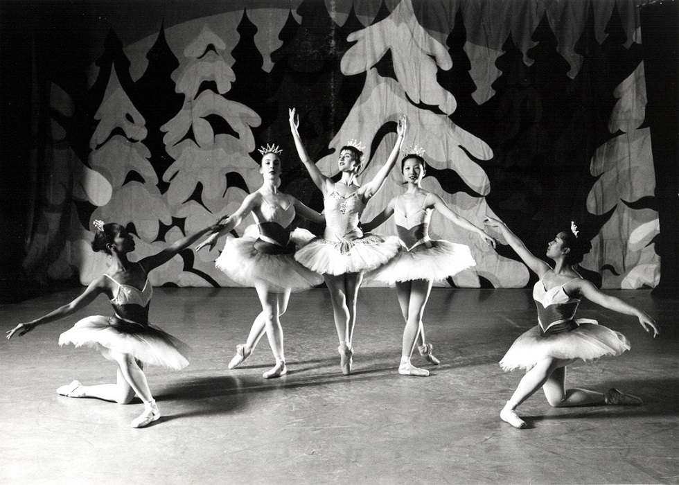 Archive image of Ballet Jorgen Dancers