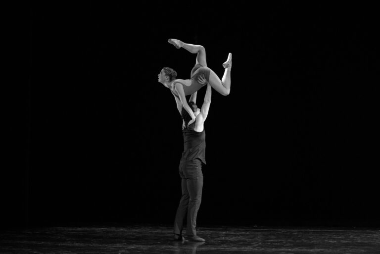 Image of dancers